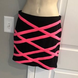 Forever 21 skirt. Black and pink. Size S